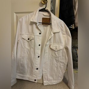 Levi’s White Denim Jacket Size L